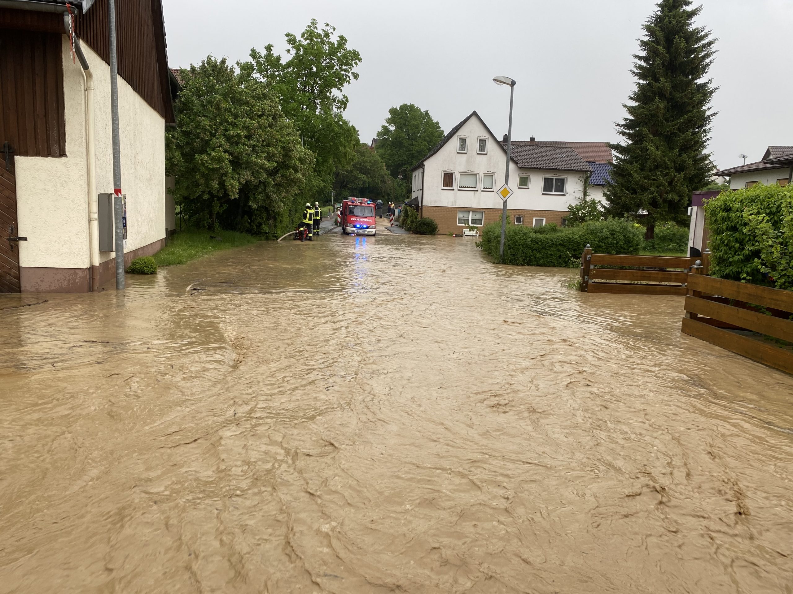 Hochwasser_FF_Oberfuellbach