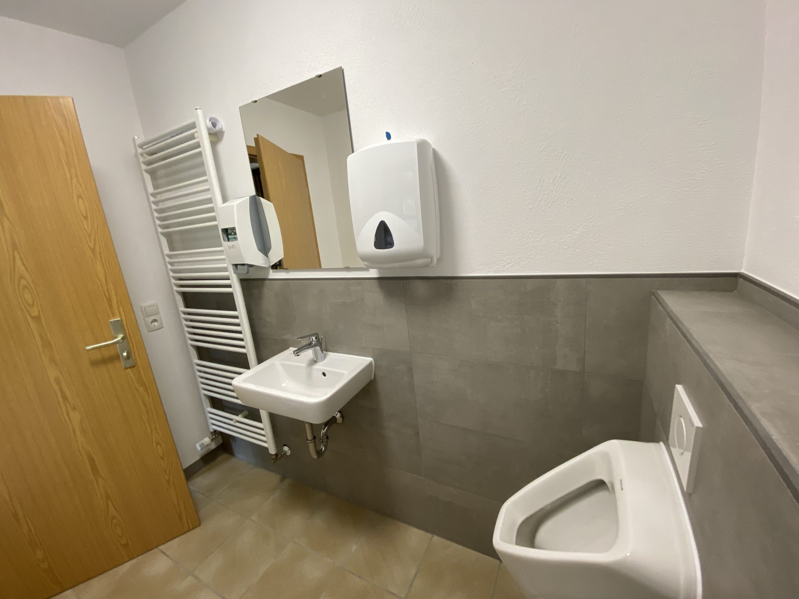 Toilette WC Herrenklo Baudler Heizung Sanitär Heizkörper