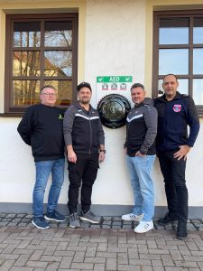 Mehr über den Artikel erfahren 2 x Defis für Oberfüllbach