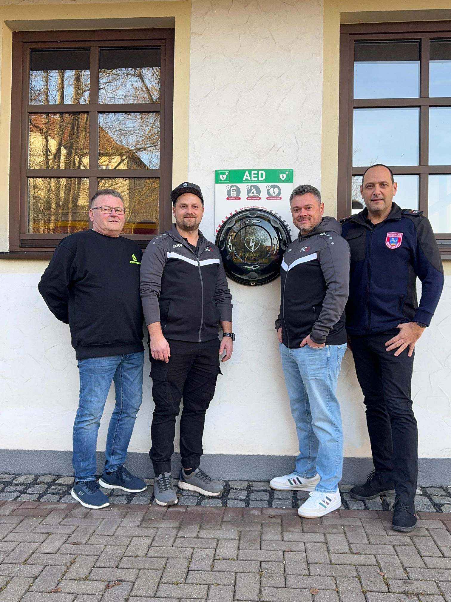 Mehr über den Artikel erfahren 2 x Defis für Oberfüllbach